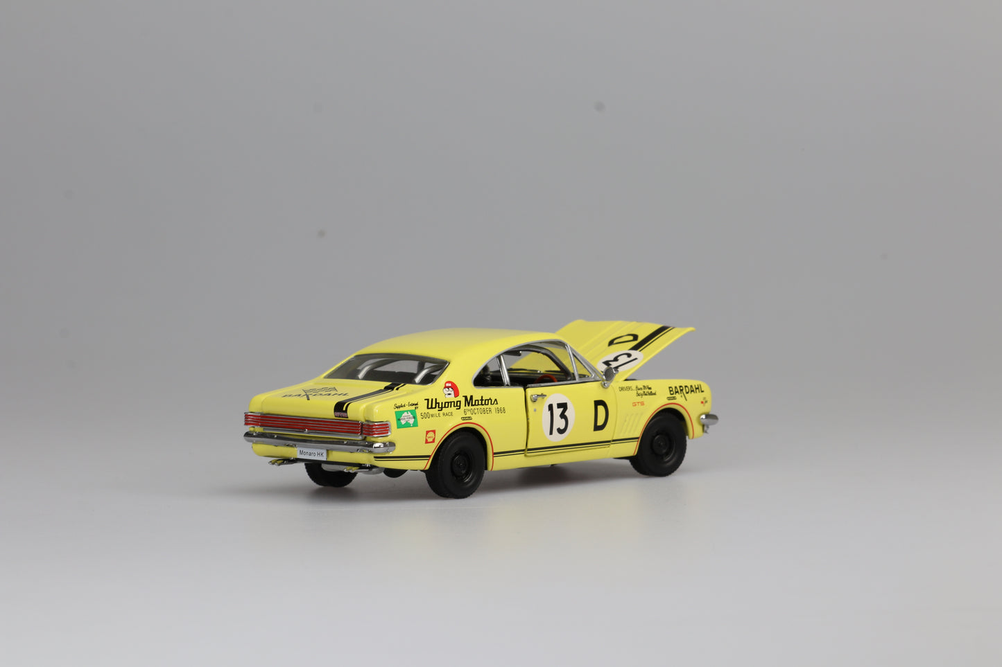 1:32 Yellow HK Monaro GTS 327 #13 Racing