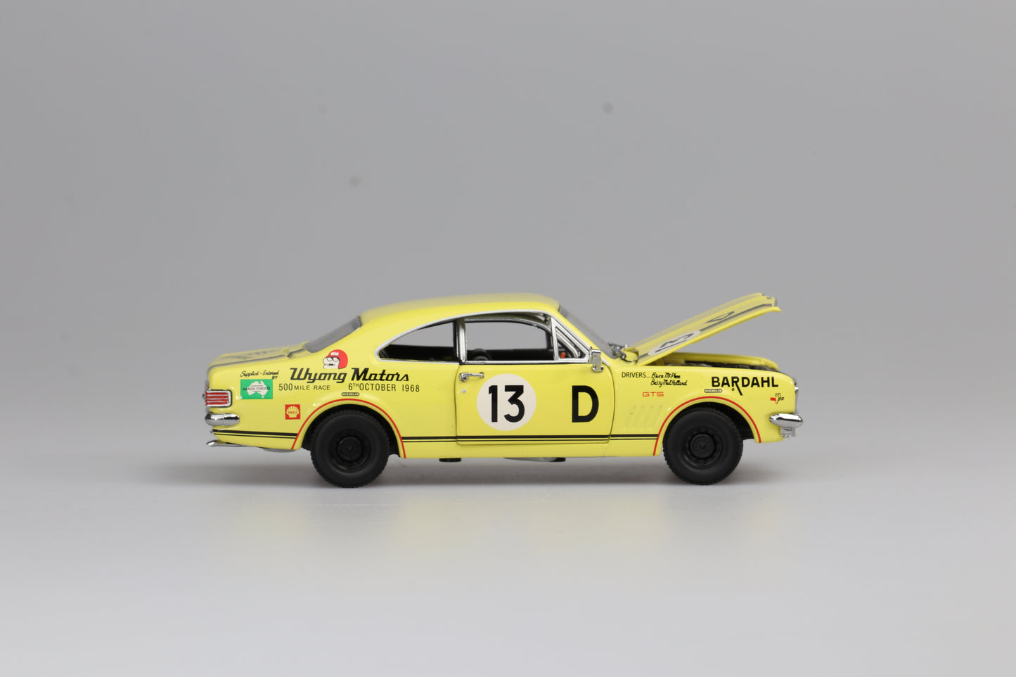 1:32 Yellow HK Monaro GTS 327 #13 Racing