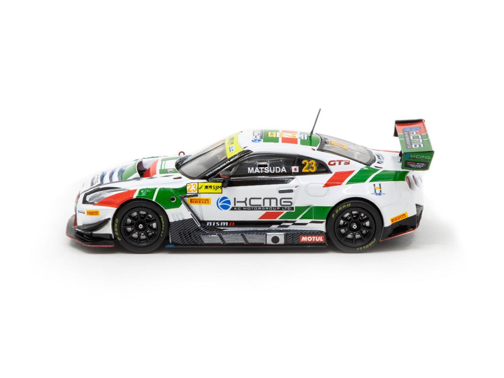 1:64 Nissan Nismo GT-R GT3  Macau GT Cup - FIA GT World Cup 2018 Tsugio Matsuda with Metal Oil Can