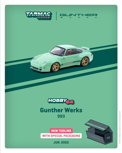 1:64 Gunther Werks 993 Green With Special Packaging Box Official collaboration and licensed by Gunther Werks *** New Tooling ***