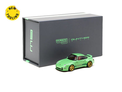 1:64 Gunther Werks 993 Green With Special Packaging Box Official collaboration and licensed by Gunther Werks *** New Tooling ***