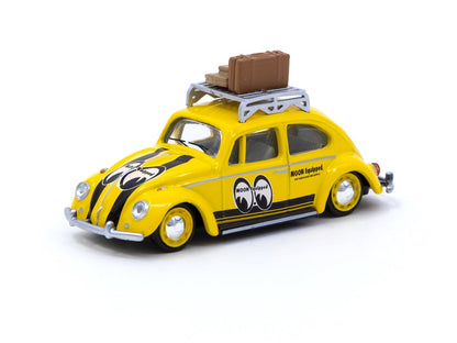 1:64 Mooneyes VW Beetle w/Roof Rack and Suitcases